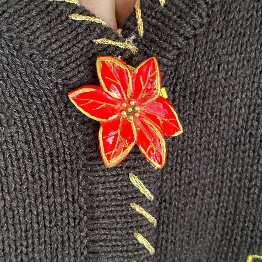 VTG Women's Quacker Factory Christmas Holiday Bows Button-Up Sweater Size 1X - Picture 3 of 7